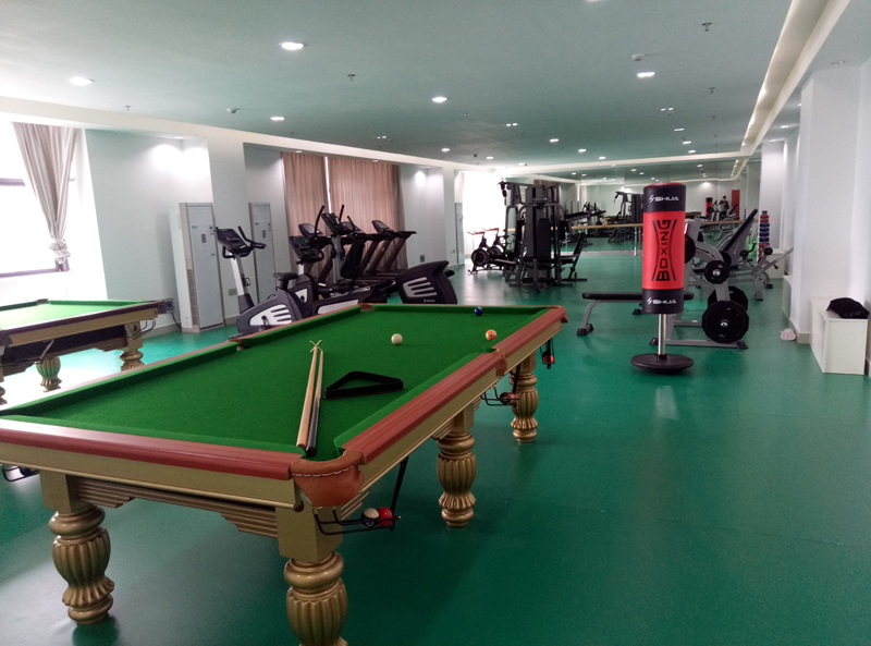 单位健身房器材